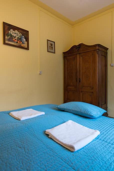 Big Cosy Retro Apt, Free Parking, 15Min Oldtown & Kazimierz - By Homelike Krakow Exterior photo