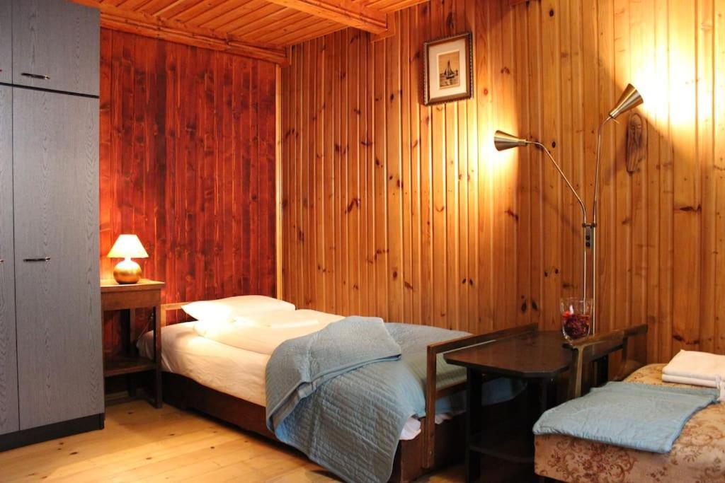 Big Cosy Retro Apt, Free Parking, 15Min Oldtown & Kazimierz - By Homelike Krakow Exterior photo